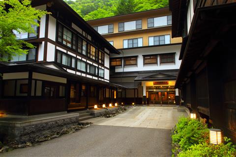 湯元齋藤旅館　外観　